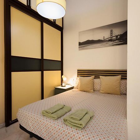 Apartamento Acogedor En Triana Севилья Экстерьер фото