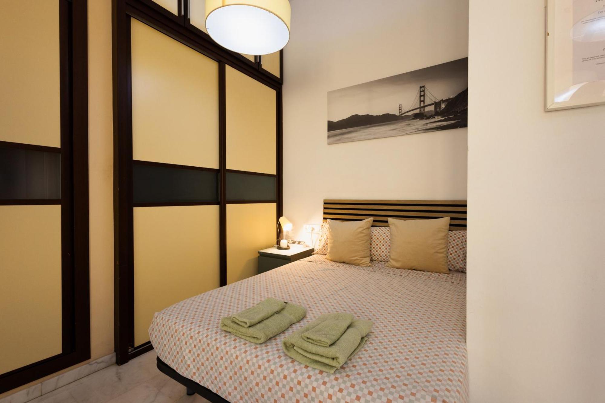 Apartamento Acogedor En Triana Севилья Экстерьер фото